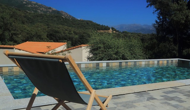 Between sea and mountains, find peace and quiet in one of our villas