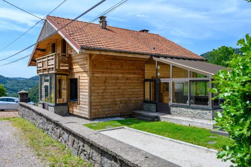 Chalet le Brusyna avec jacuzzi