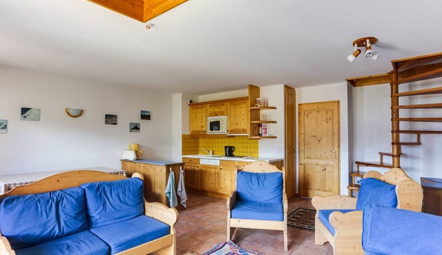 Charming 4-Room Apartment in Vallandry, Pets Allowed