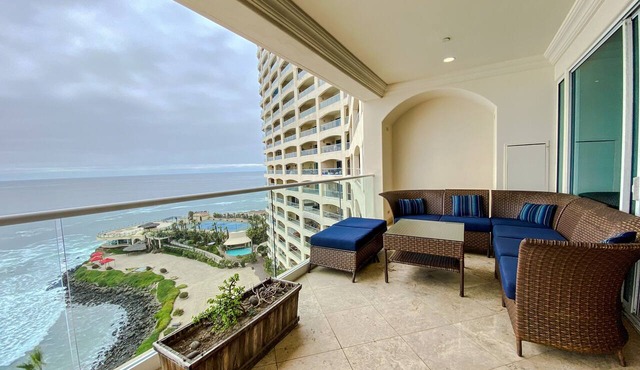 CornerUnit-Las OlasCondo-Pools&Jacuzzis-Rosarito