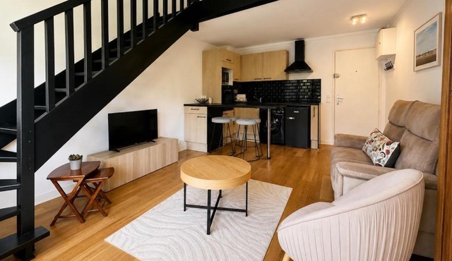 Duplex 2 pers avec piscine et parking