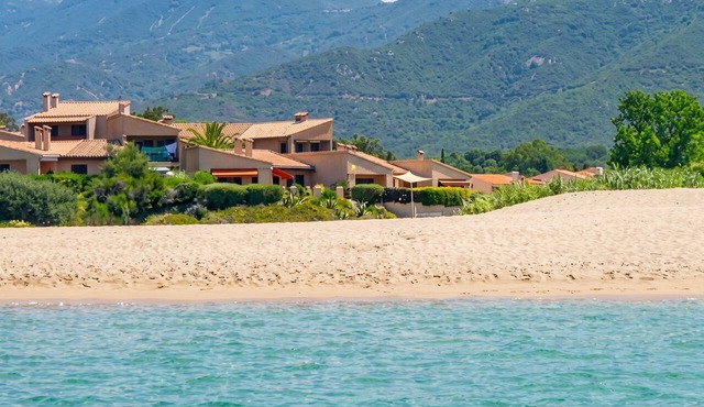 Homerez - House in Calcatoggio.