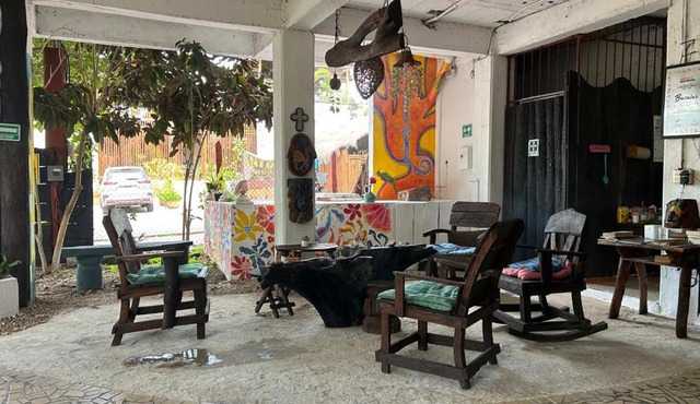 Hostal & Camping Arbol de la Vida