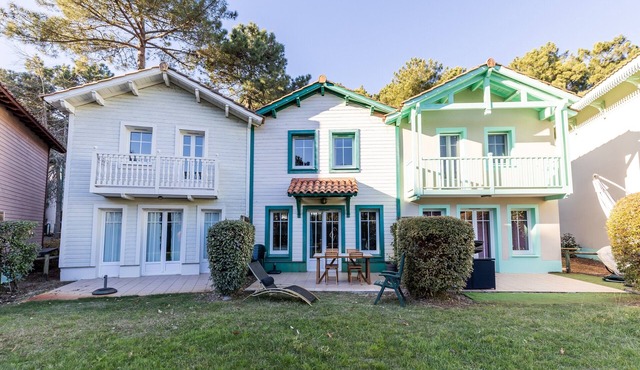 House with View, Shared Pool and Garden