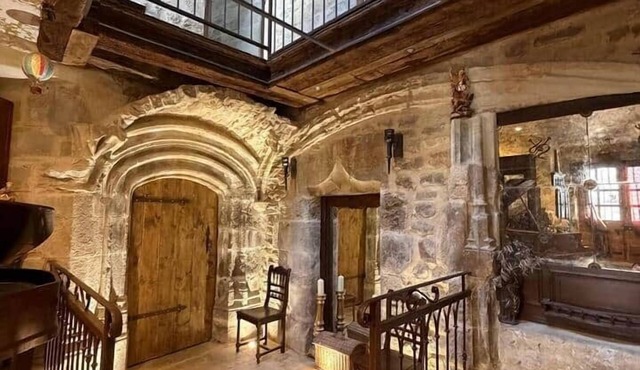 Kings’ Suite - Château d’Ancezune & Plunge Pool