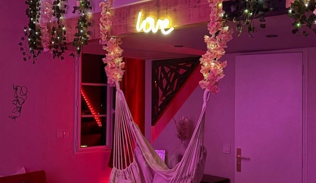 L'Oasis de MontVert Love Room