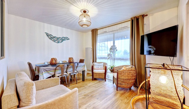 Magnificent apartment with terrace 5 minutes walk from the beach Houlgate
