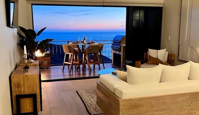 Oceanfront Luxury Boutique Villa-Pool, Spas, Fitness, Yoga-Casa Luxe at Cerritos
