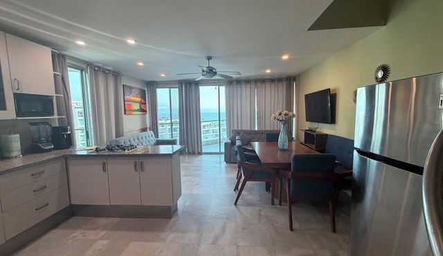 Penthouse Condo with private pool