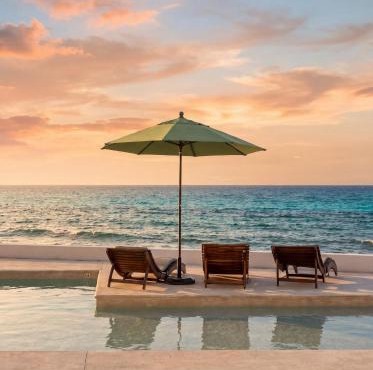 Playa Norte Oceanfront Remote Work Plus Concierge