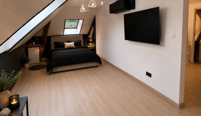 Private Floor, 45 M2, Near the Le Mans Circuit