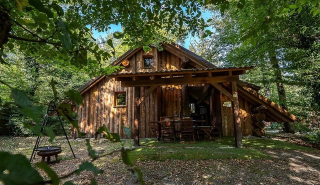 Small Log Cabin for 5 People