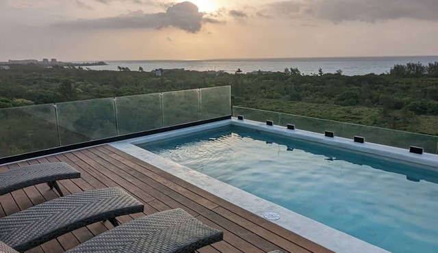 Studio Irma - Rooftop Pool & Unbeatable Ocean View