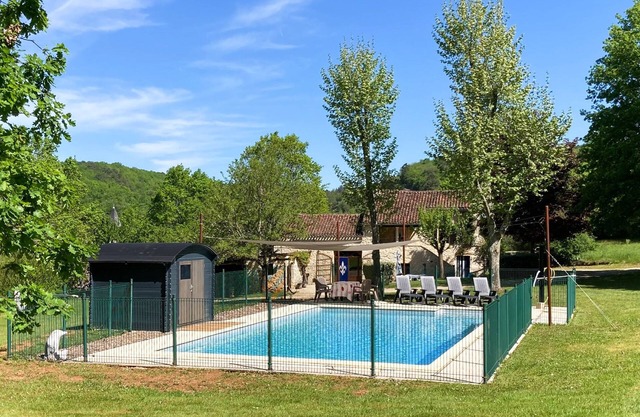 Country Swimming Puy 