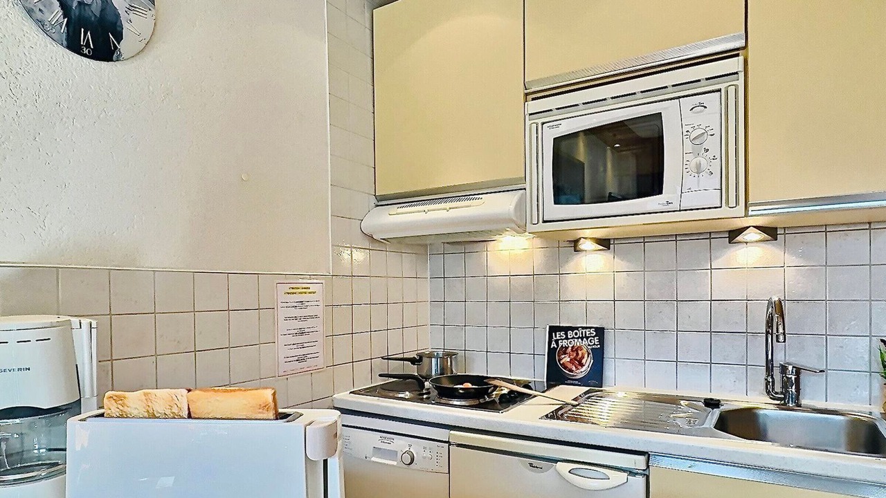 Photo of Kitchen in Tignes le Lac